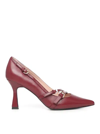 Coccinelle Fernanda Leather Pumps In Burgundy