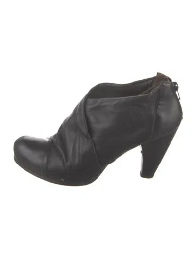 Pre-owned Coclico Leather Boots In Black