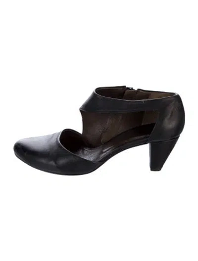 Pre-owned Coclico Leather Mules In Black