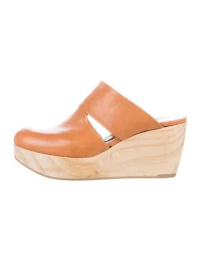 Pre-owned Coclico Leather Mules In Neutrals