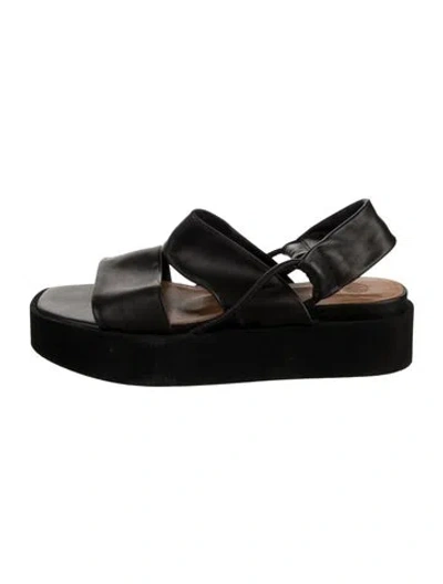 Pre-owned Coclico Leather Sandals In Black