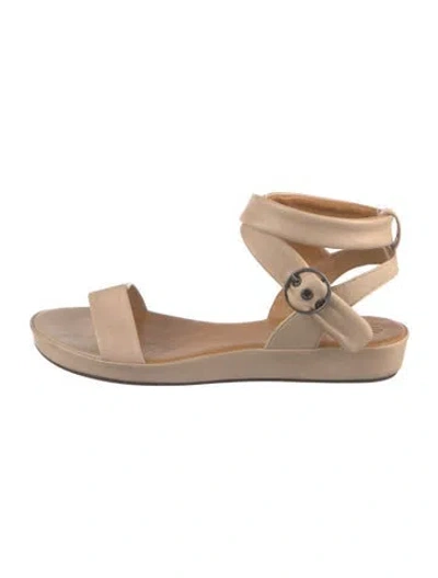 Pre-owned Coclico Leather Sandals In Neutral
