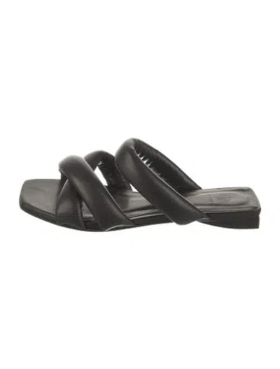 Pre-owned Coclico Leather Slides In Black