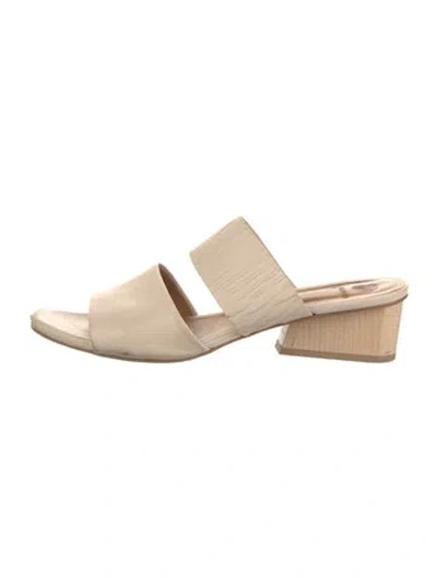 Pre-owned Coclico Leather Slides In Neutrals