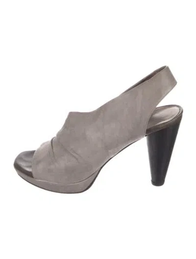 Pre-owned Coclico Leather Slingback Sandals In Gray