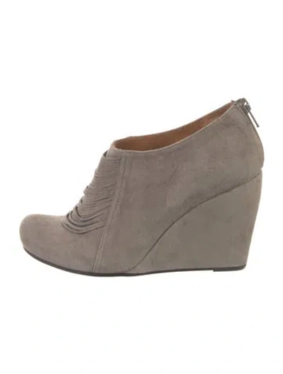 Pre-owned Coclico Suede Boots In Gray