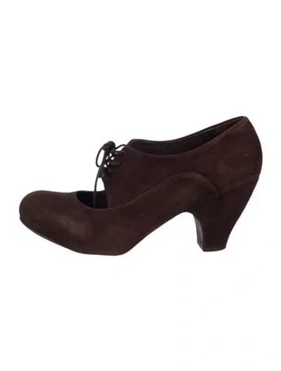 Pre-owned Coclico Suede Pumps In Brown