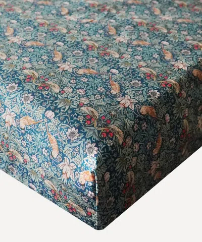 Coco & Wolf Strawberry Thief Tana Lawn Cotton Super King Fitted Sheet In Green