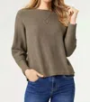 Coco + Carmen Ciana Pullover Sweater In Olive Night In Green