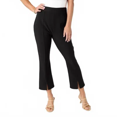 Coco + Carmen Georgie Front Seam Capri Pants In Black
