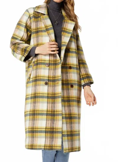 Coco + Carmen Graylynn Plaid Coat In Multi In Green