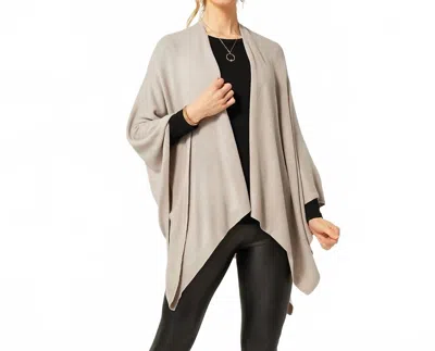 Coco + Carmen Kiara Light Weight Wrap In Silver