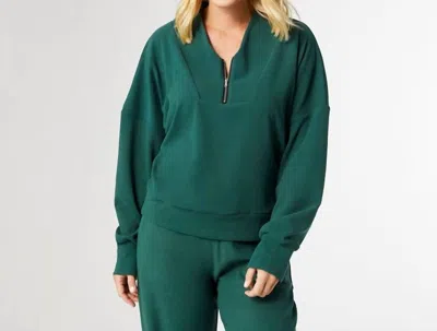 Coco + Carmen Women's Smooth Zipper Pullover In Evergreen In Green