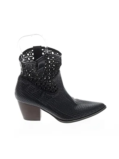 Pre-owned Coconuts By Matisse Ankle Boots In Black