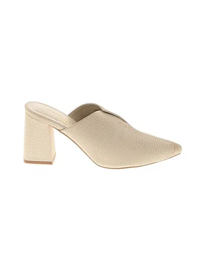 Pre-owned Coconuts By Matisse Mule/clog In Ivory