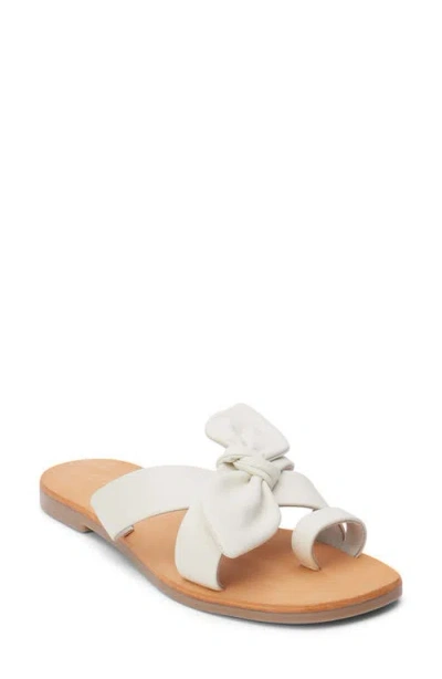 Coconuts By Matisse Vaughn Toe Loop Sandal In White