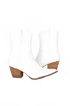 Coconuts By Matisse Women's Bambi Western Boots In White In White