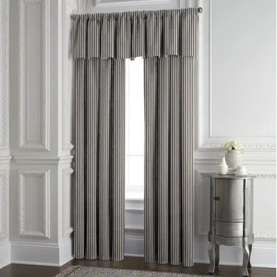 Colcha Linens Gesto 100% Cotton Room Darkening Curtain Panel In Black,natural