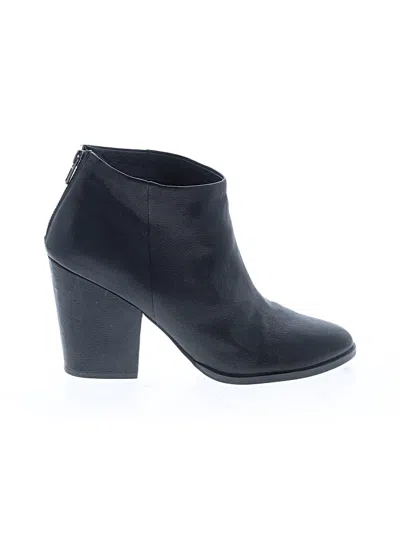 Pre-owned Cole Haan Ankle Boots In Black