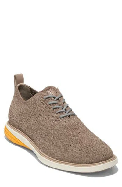 Cole Haan Grandevolution Stitchlite Oxford In Irish Coffee/gold