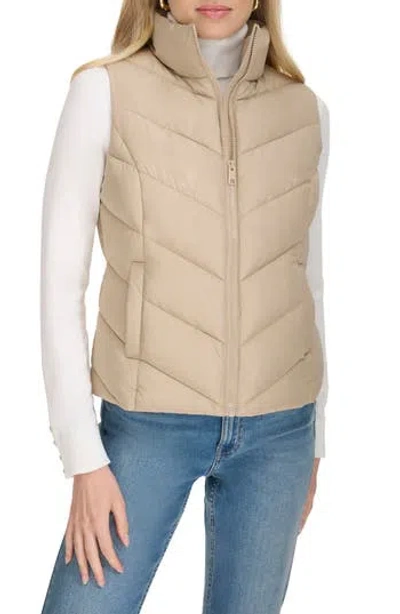 Cole Haan Pongee Puffer Vest In Dune