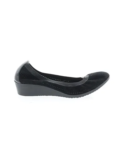 Pre-owned Cole Haan Wedges In Black