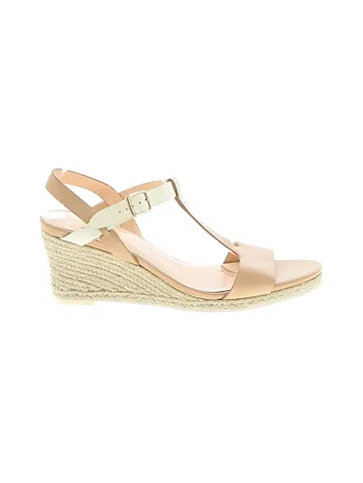 Pre-owned Cole Haan Wedges In Gold