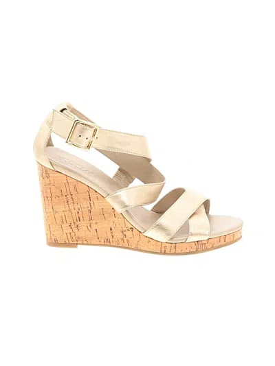 Pre-owned Cole Haan Wedges In Ivory