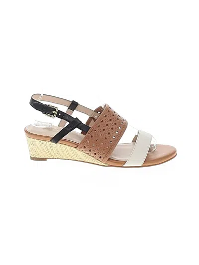 Pre-owned Cole Haan Wedges In Tan
