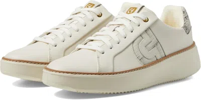 Pre-owned Cole Haan Women's Grandpro Topspin Sneakers In Ivory/print