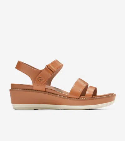 COLE HAAN COLE HAAN WOMEN'S ØRIGINAL GRAND PEYTON FLATFORM SANDALS - BROWN SIZE 8.5
