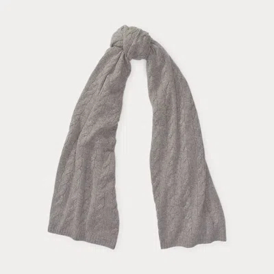 Collection Cable Cashmere Scarf In Gray