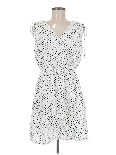 Pre-owned Collective Concepts Casual Dress In White