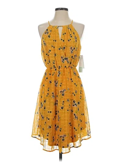 Pre-owned Collective Concepts Casual Dress In Yellow