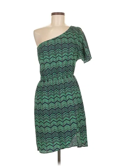 Pre-owned Collective Concepts Cocktail Dress In Green