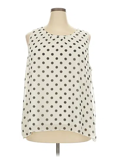 Pre-owned Collective Concepts Sleeveless Blouse In Ivory