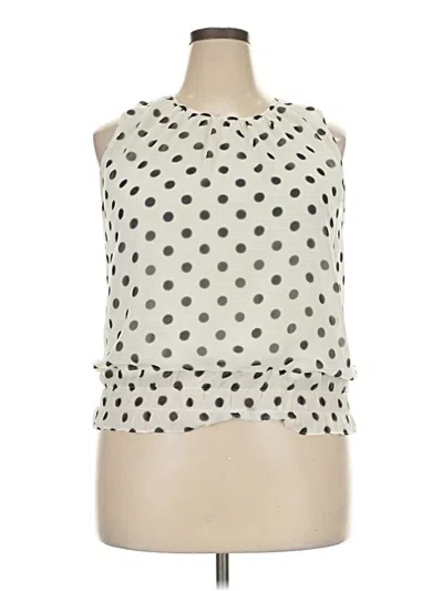 Pre-owned Collective Concepts Sleeveless Blouse In Ivory