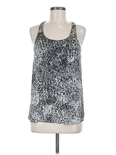 Pre-owned Collective Concepts Sleeveless Top Silver Halter Neckline Tops