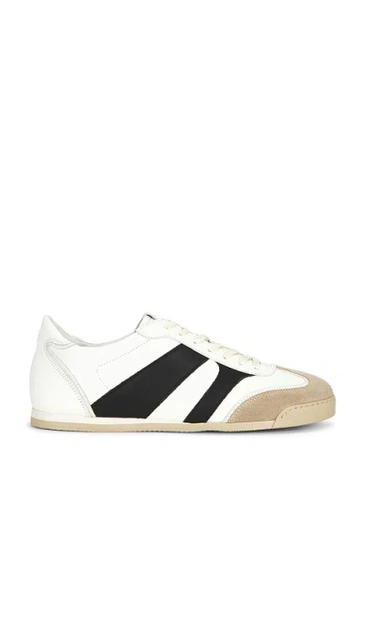 Collegium Pillar Pista In White