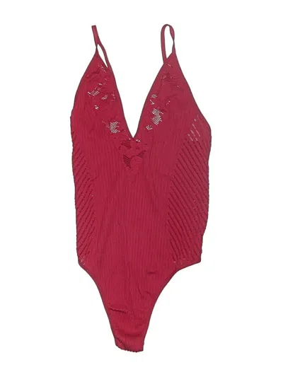 Pre-owned Colsie Bodysuit In Burgundy