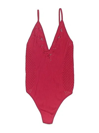 Pre-owned Colsie Bodysuit In Red