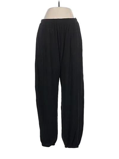 Pre-owned Colsie Casual Pants In Black