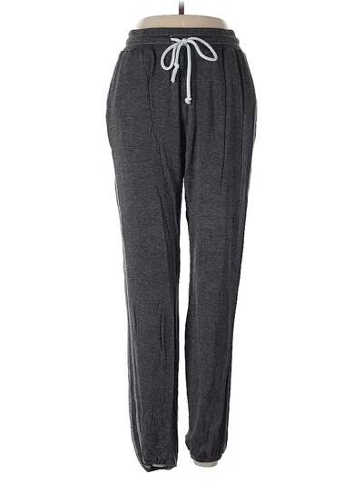 Pre-owned Colsie Casual Pants In Gray