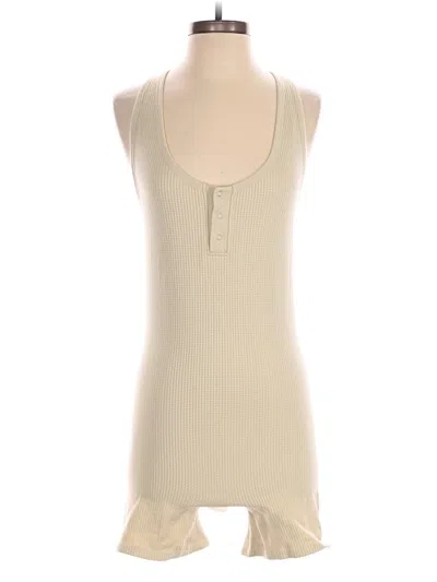 Pre-owned Colsie Romper In White