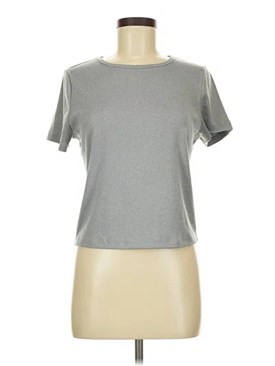 Pre-owned Colsie Short Sleeve T-shirt In Gray