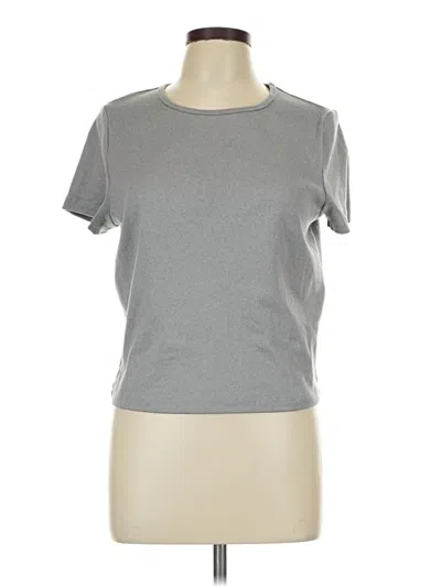 Pre-owned Colsie Short Sleeve T-shirt In Gray