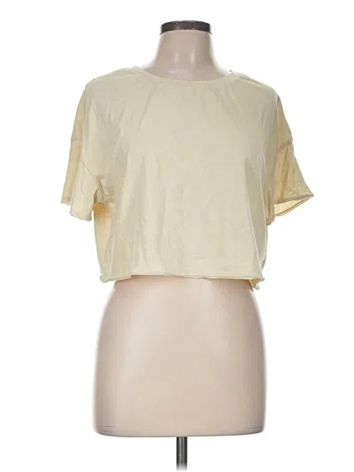 Pre-owned Colsie Short Sleeve T-shirt In Yellow