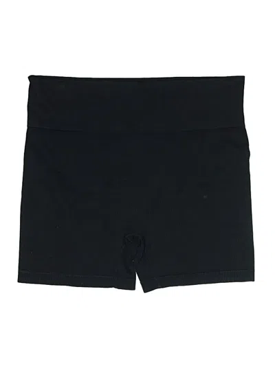 Pre-owned Colsie Shorts In Black