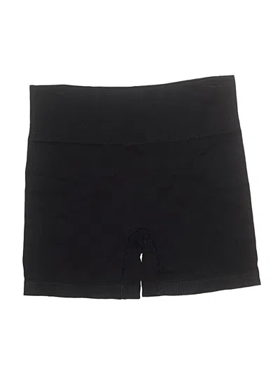 Pre-owned Colsie Shorts In Black