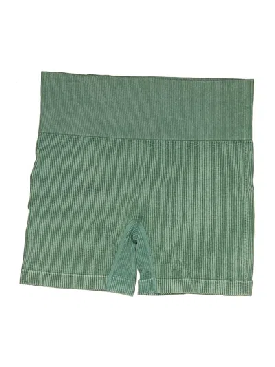 Pre-owned Colsie Shorts In Green